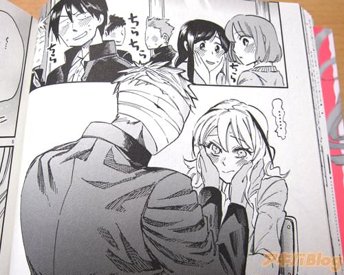 「く…くすぐったいんだけど…」「もうちょっと我慢して。そしてこれが口…って柔らかいね」